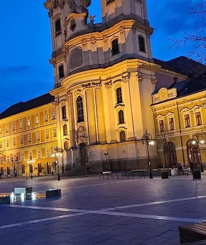 Belvárosi Appartamento *