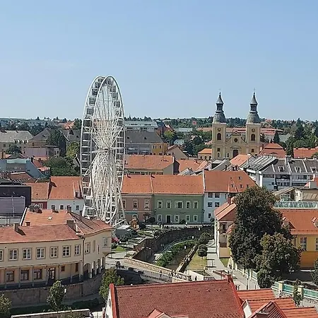 Διαμέρισμα Belvarosi *